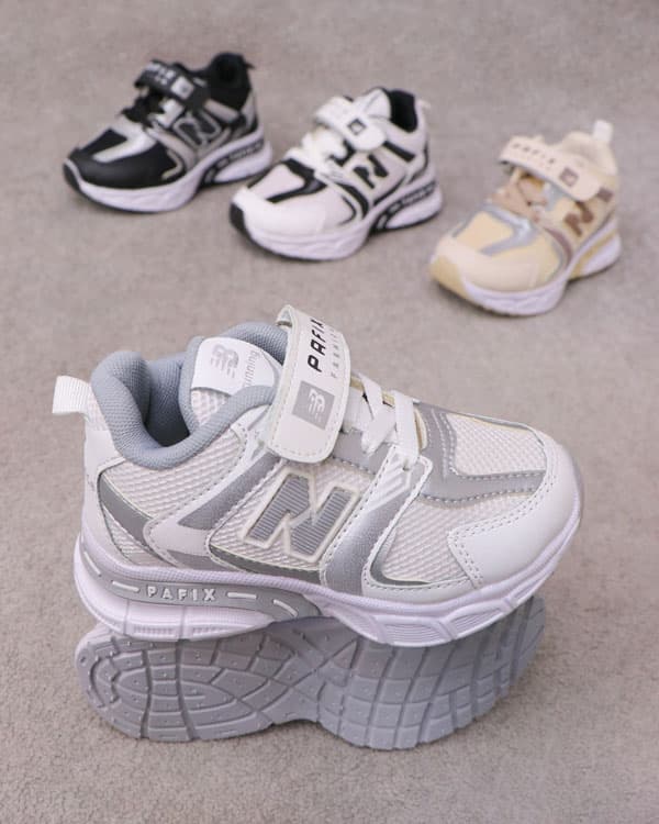 کتونی بچه گانه FASHION NB جنس رویه حوله ای و راشل