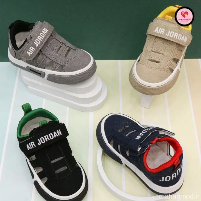 صندل بچه گانه AIR JORDAN مشکی جنس اشوالت