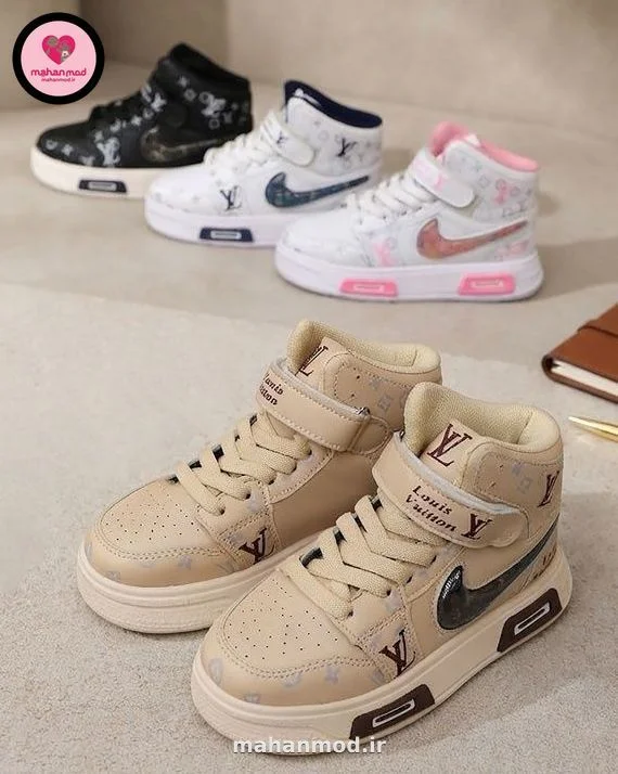 نیم ساق بچه گانه NIKE LV جنس رویه بیاله زیره